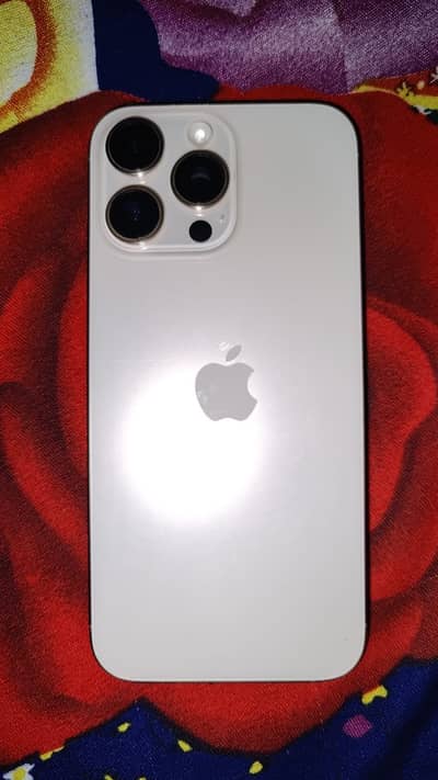 Apple iPhone 16 Pro Max