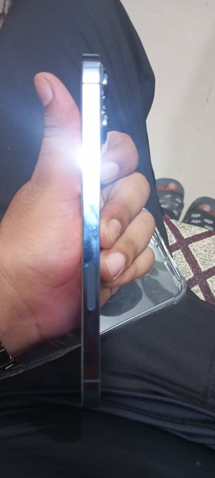 Apple iPhone 13 Pro Max 4