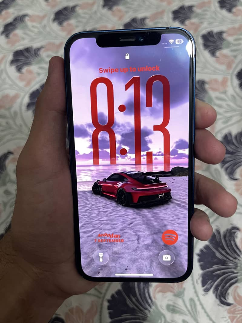 Apple iPhone 12 0