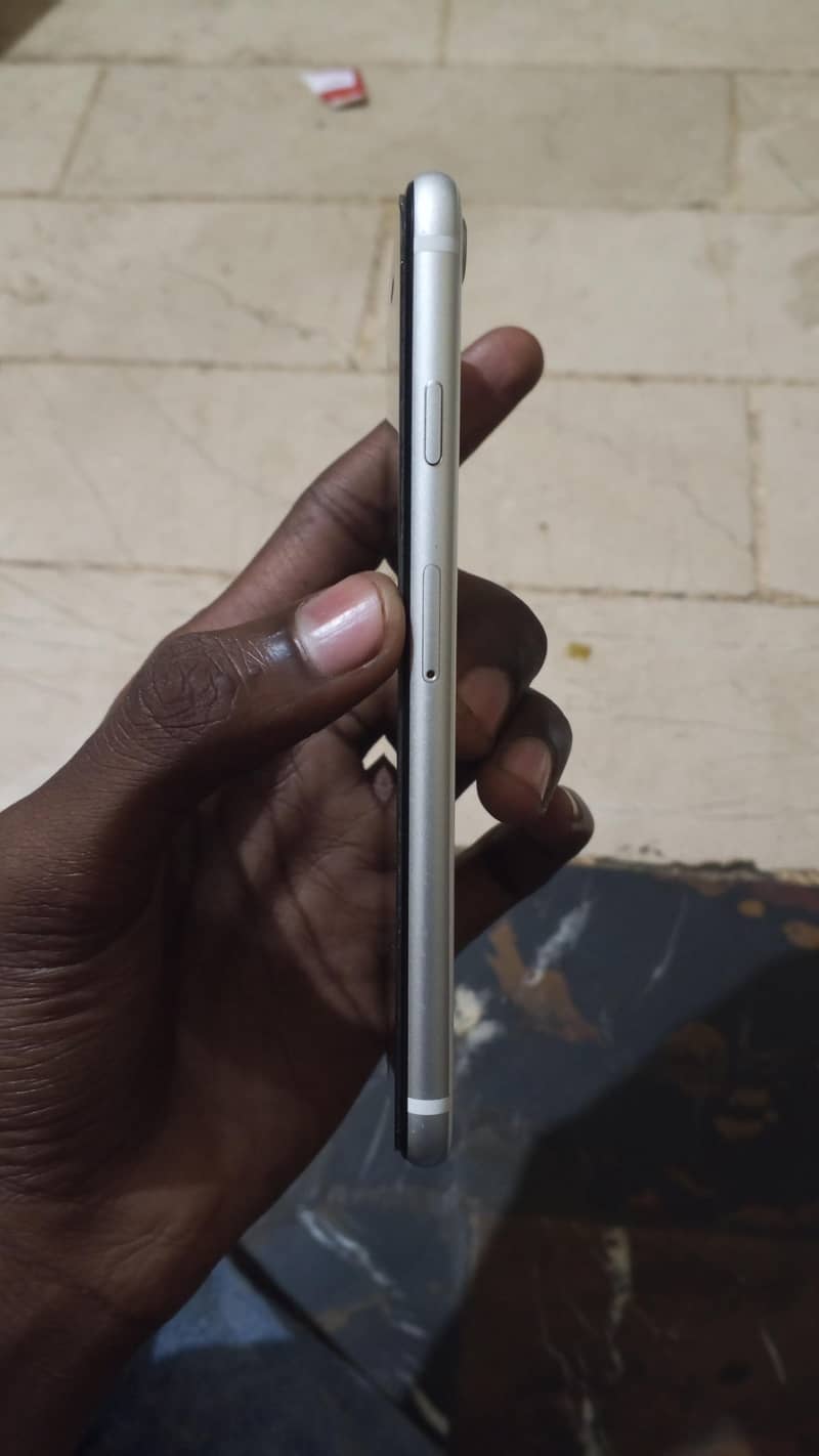 Apple iPhone SE 1
