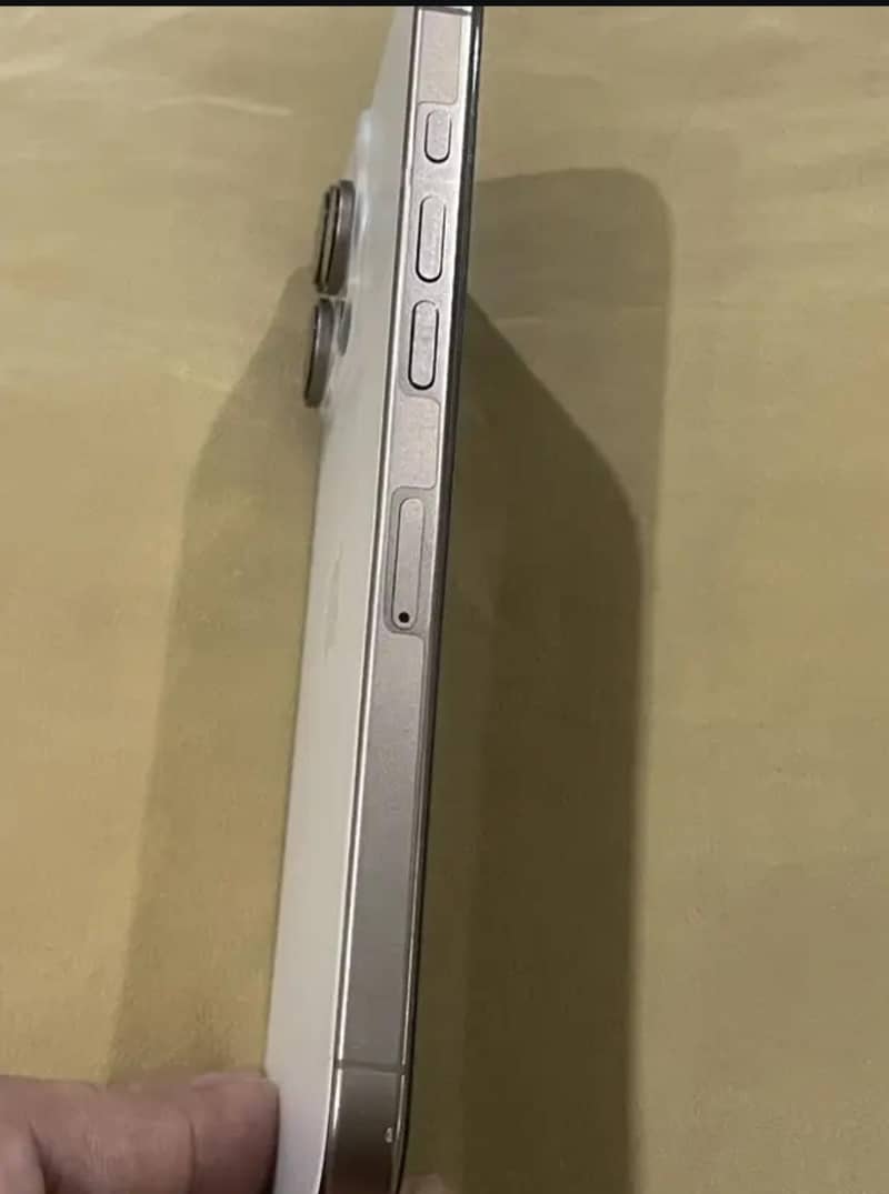 AI Phone 3