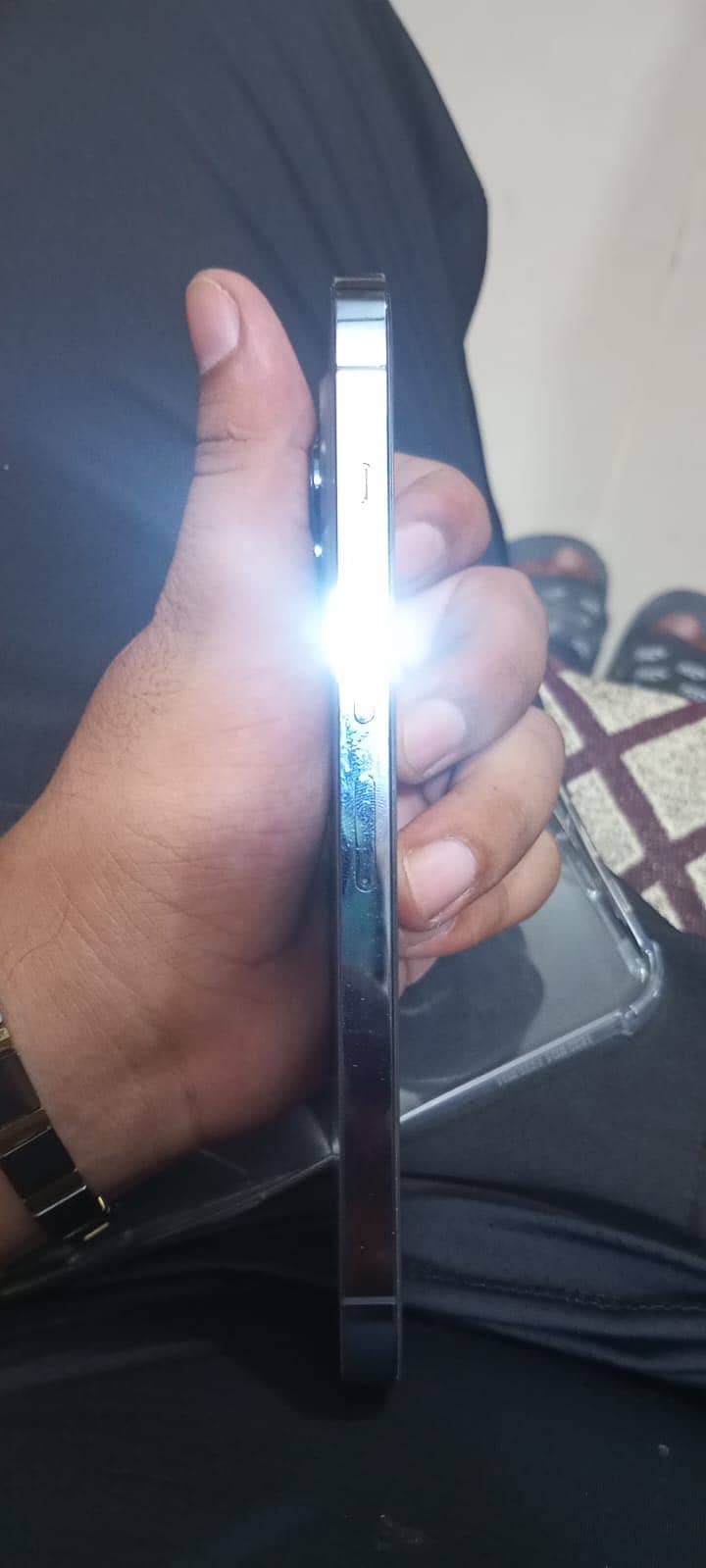 Apple iPhone 13 Pro Max 0