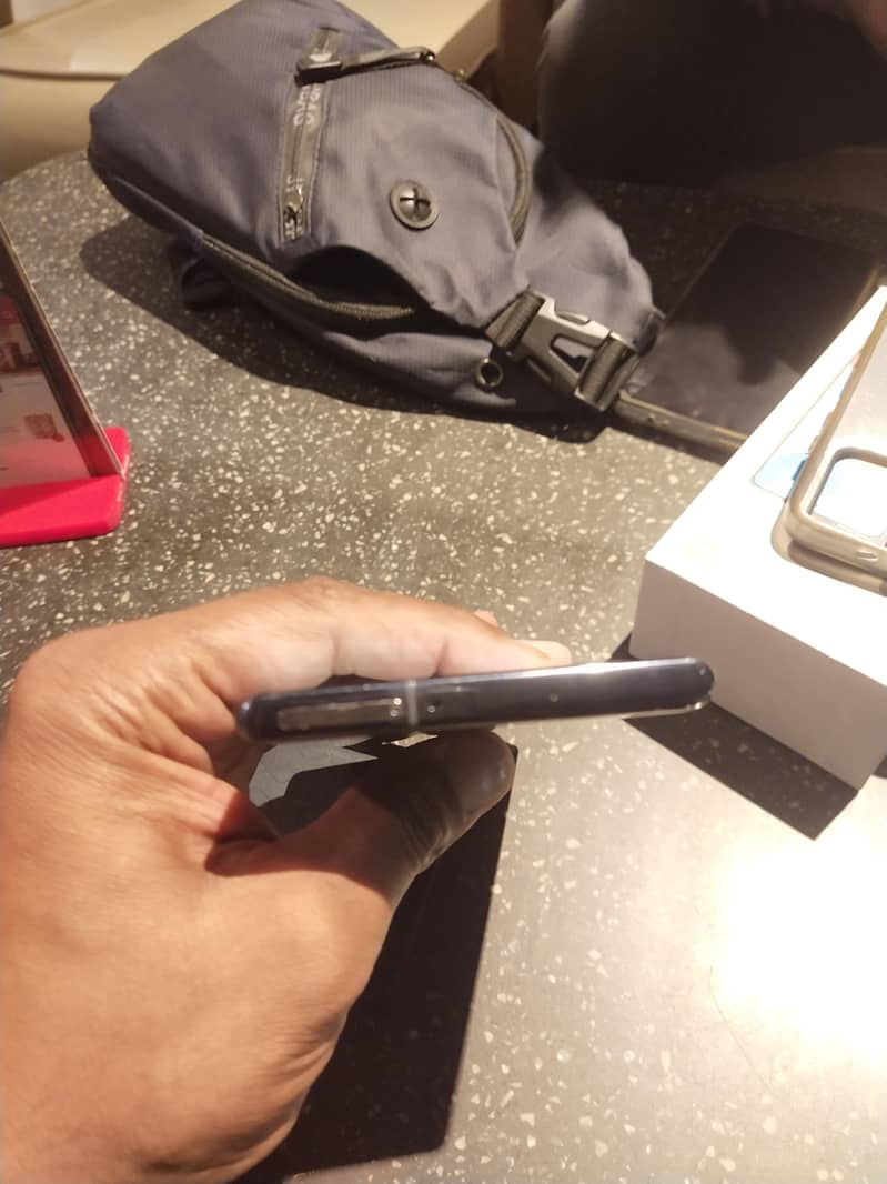 Samsung Mobile Note 10 Plus 3