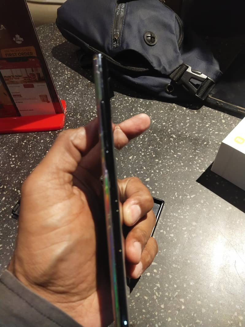 Samsung Mobile Note 10 Plus 6