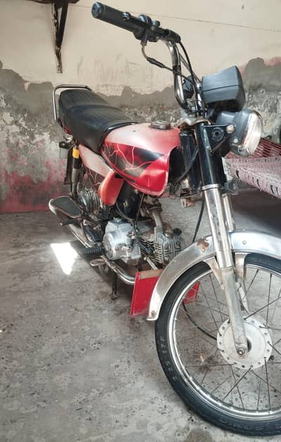 Dhoom CD70 Bike For Sale