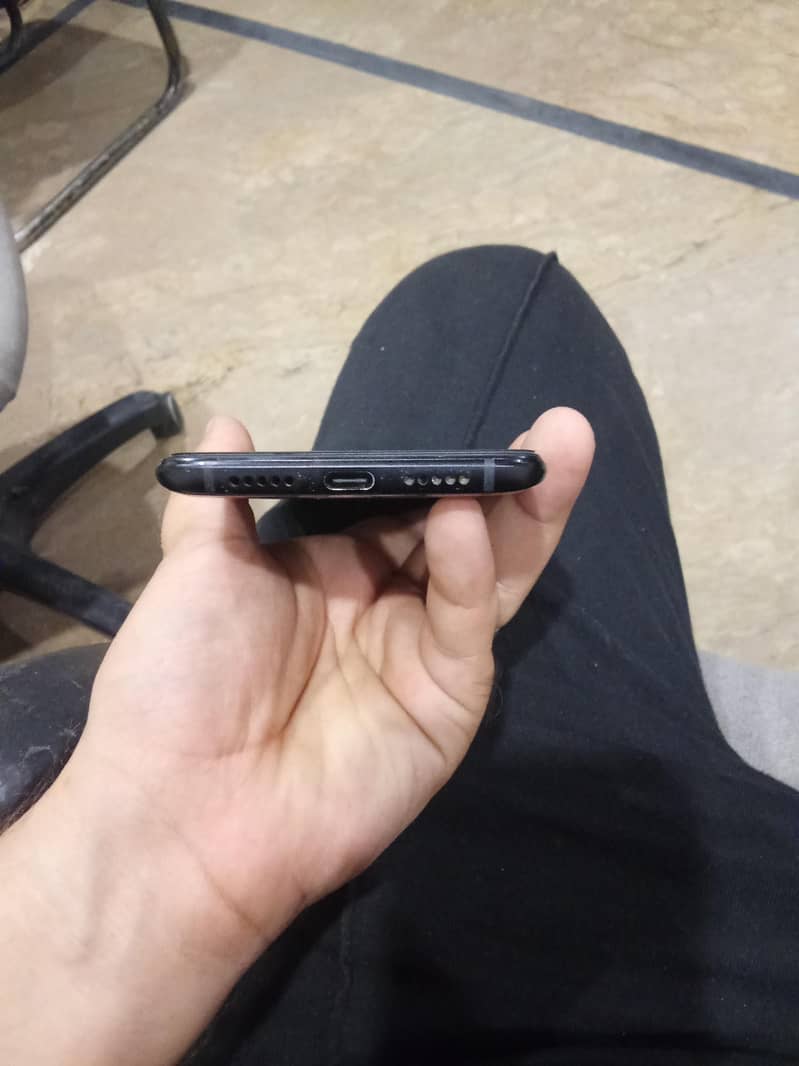 One Plus 6T 3