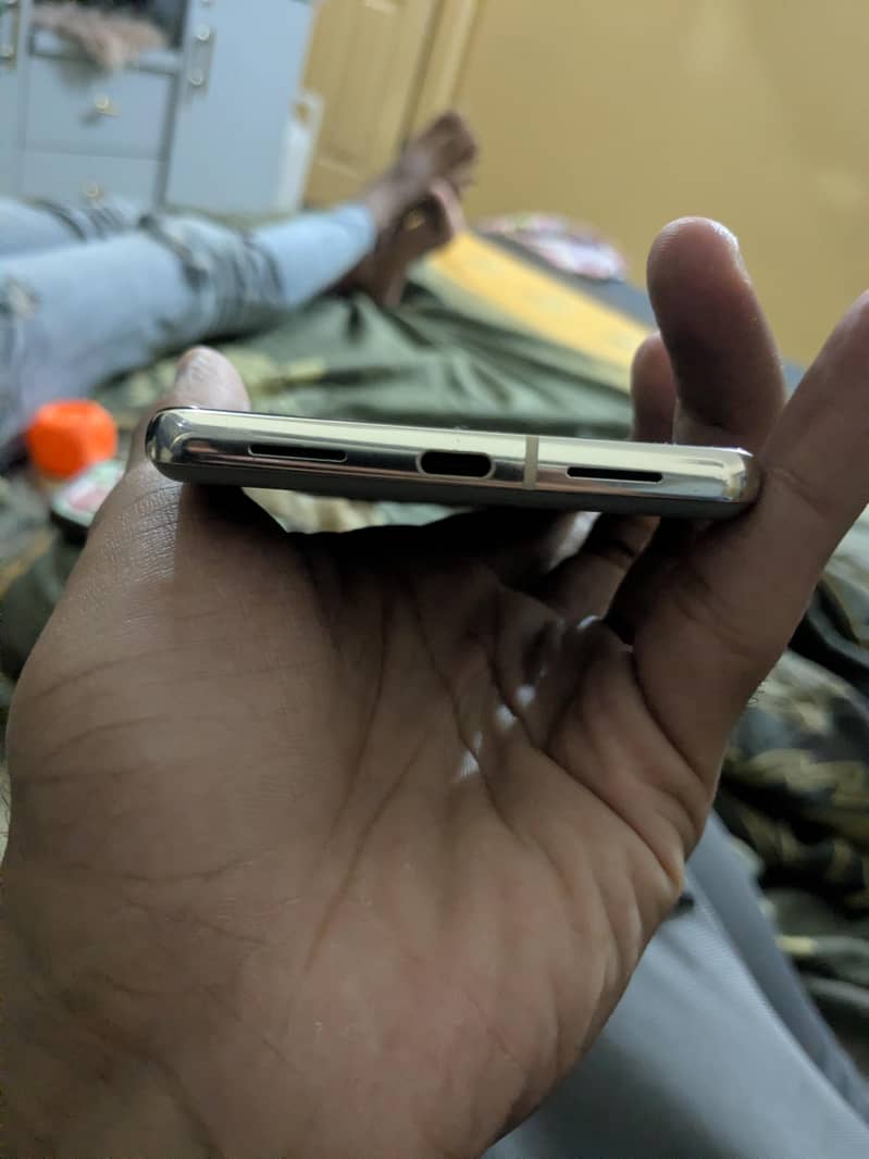 Google Pixel 7 Pro 2