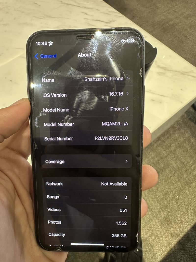 Apple iPhone X 4