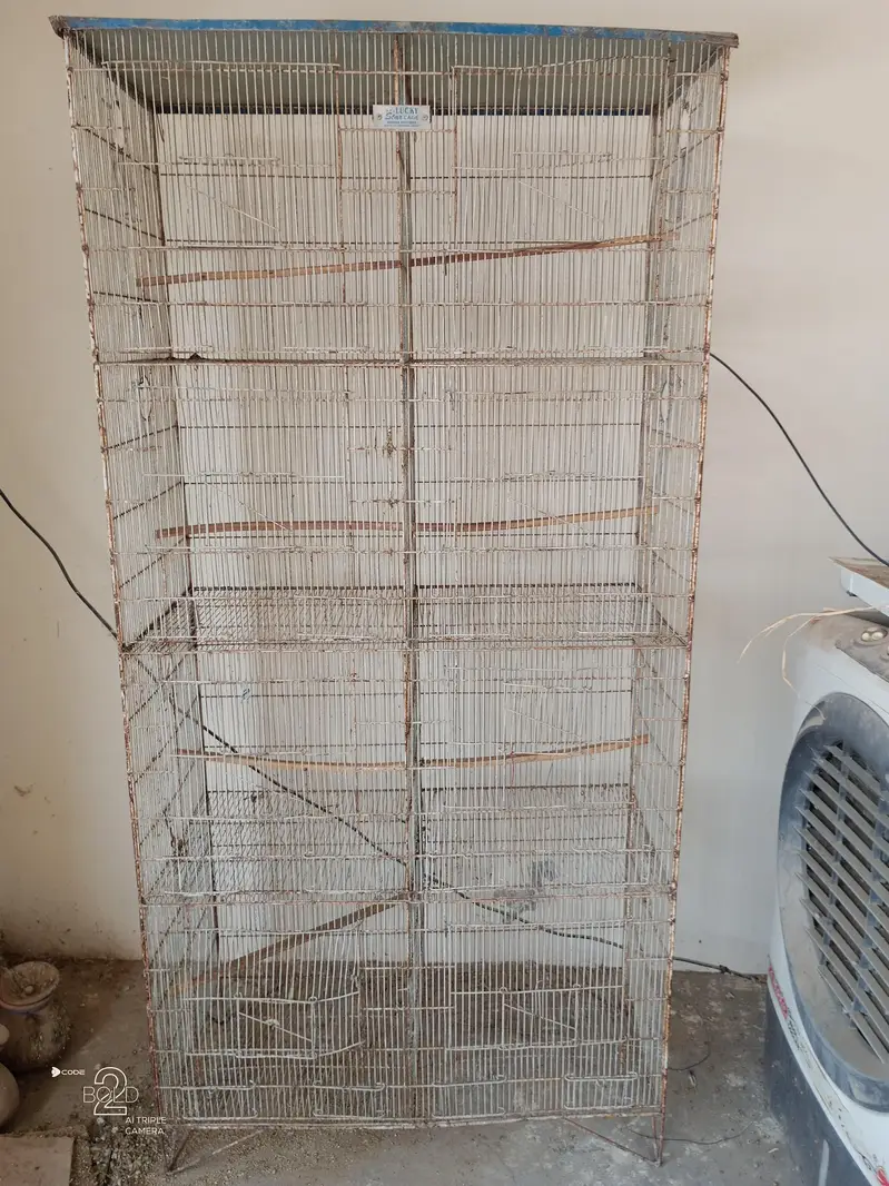 8 portion breeding birds cage with boxes — photo 2