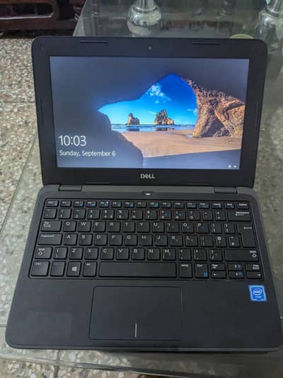 Dell latitude 3190 4GB/64GB