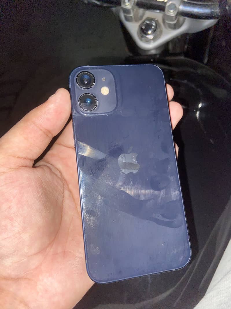 Apple iPhone 12 mini 2