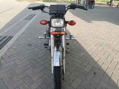 Honda 125 self start