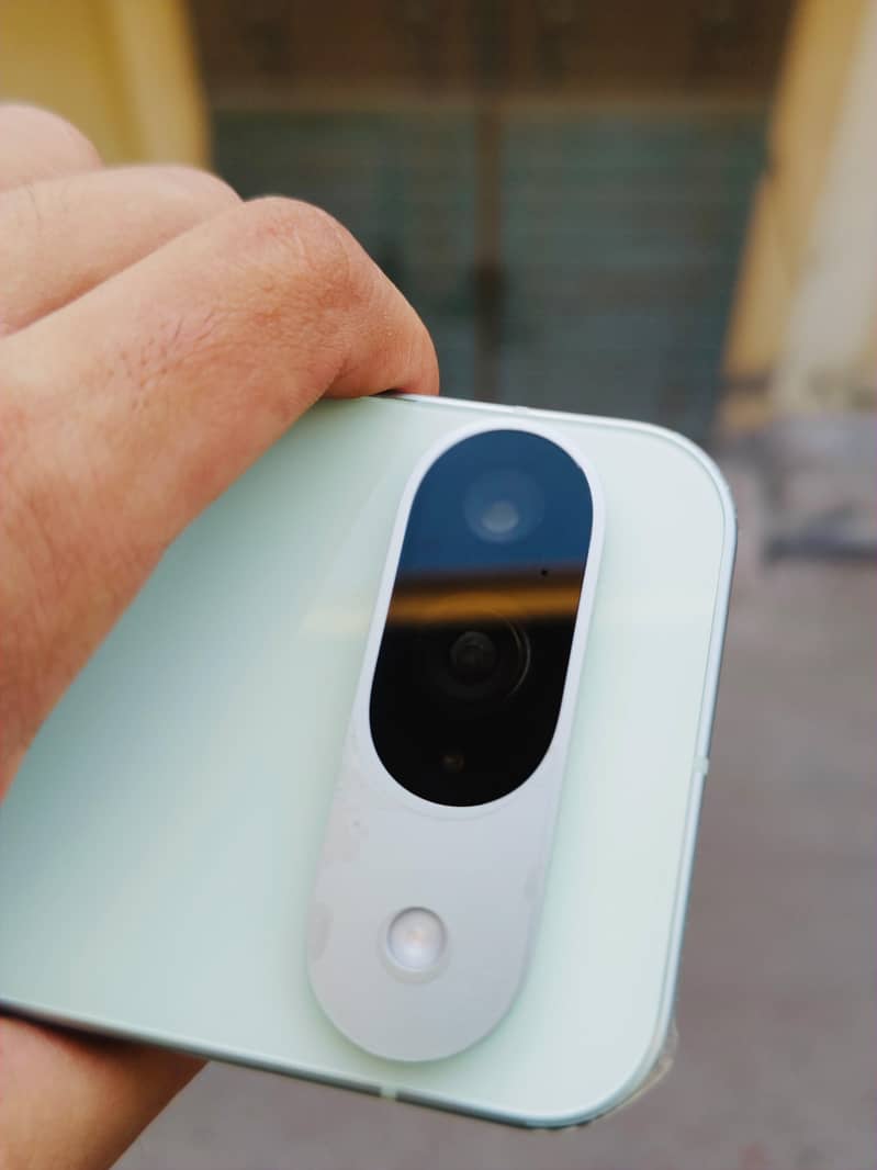 Google Pixel 9 6