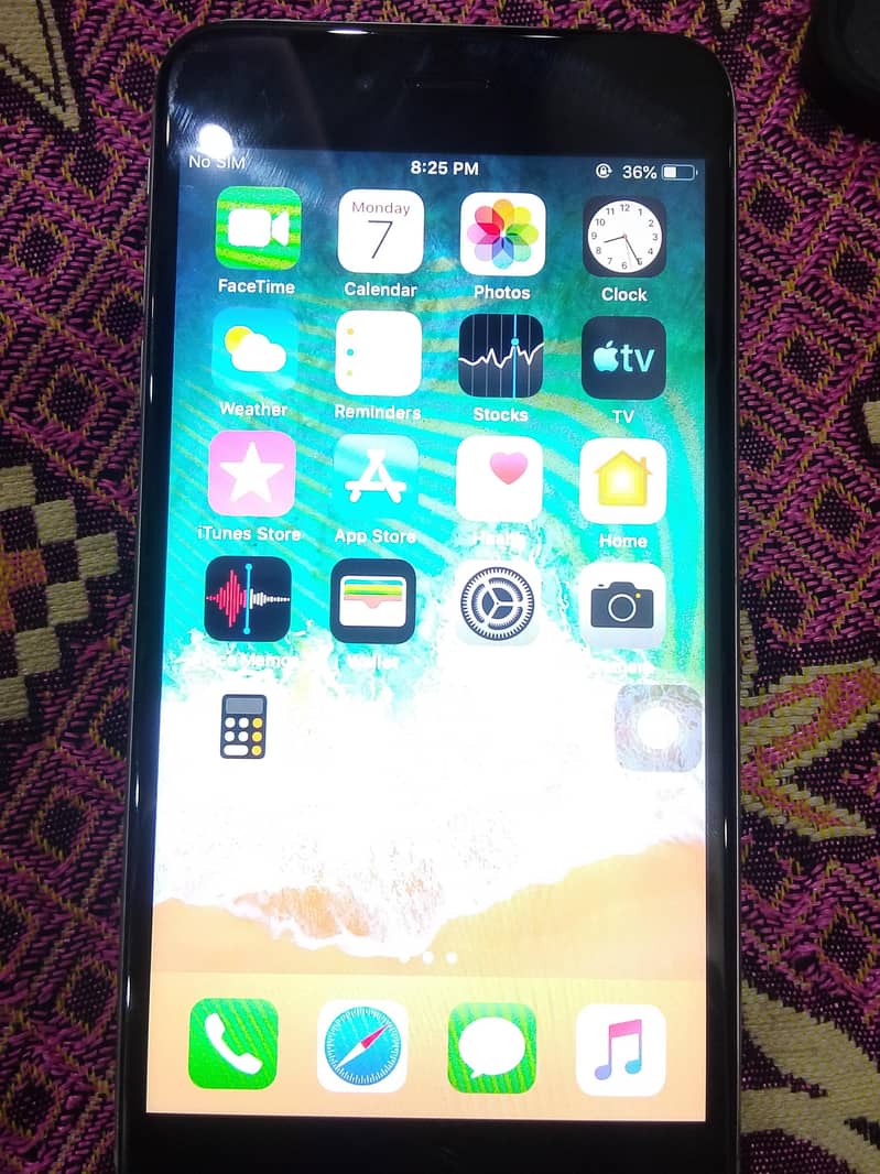 Apple iPhone 6 Plus 7