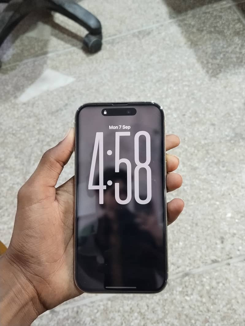 Apple iPhone 14 Pro 1