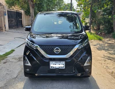 Nissan Dayz Highway s hybrid x pro pilot
