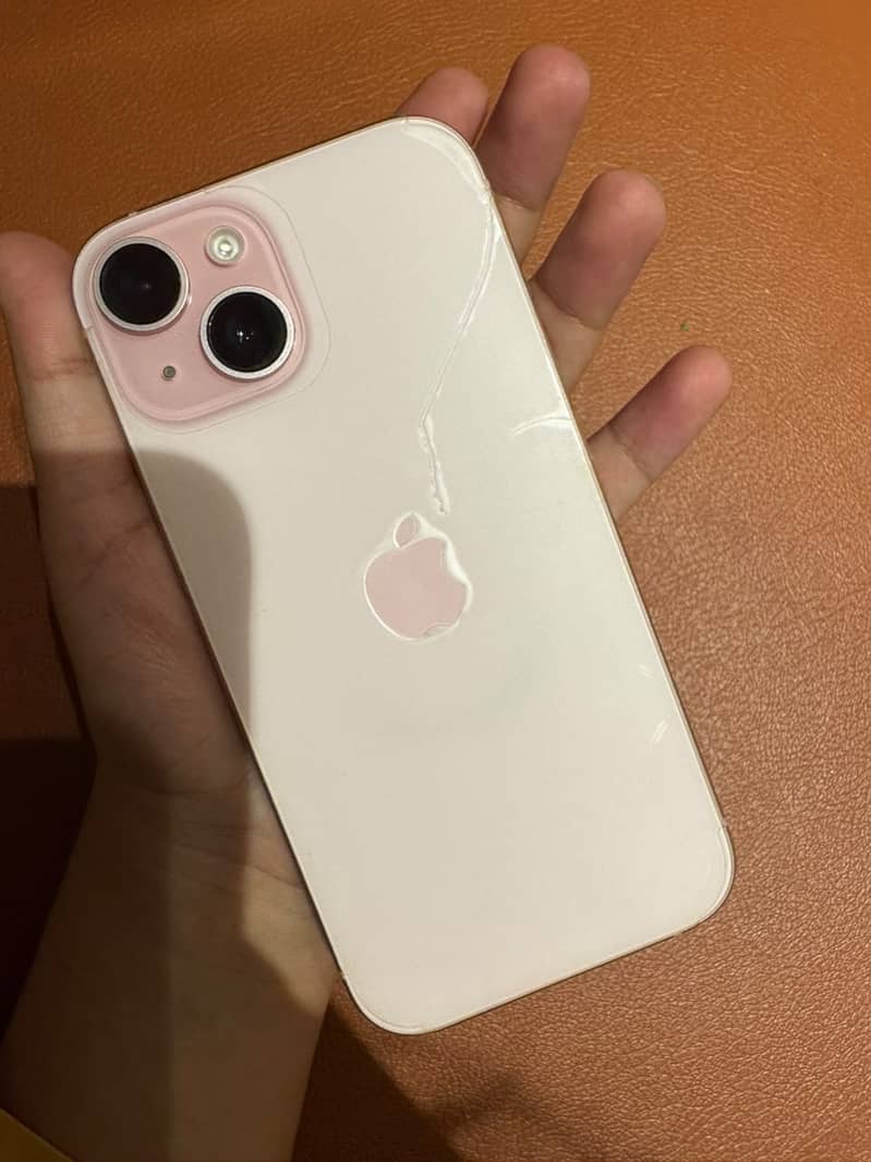 Apple iPhone 15 2