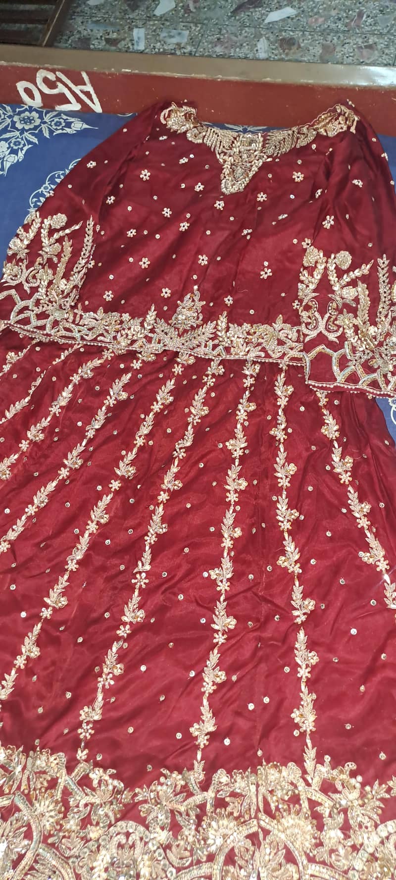 One time Used Handwork Lehnga zero damage 2