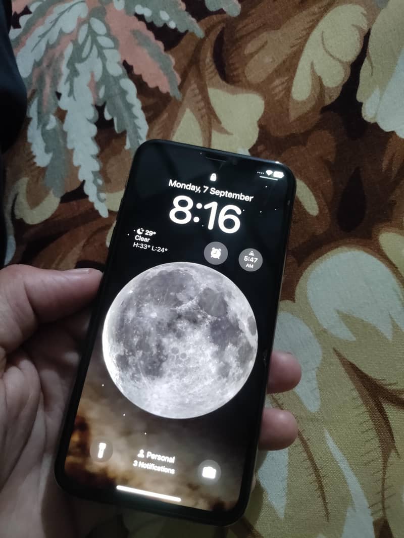 Apple iPhone XS 1