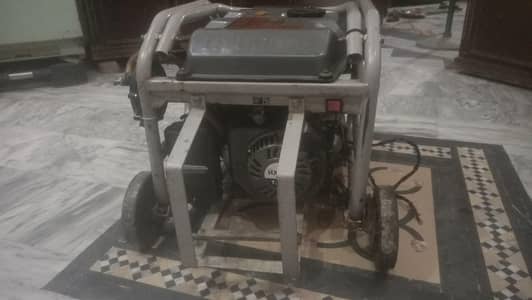 Hyundai generator