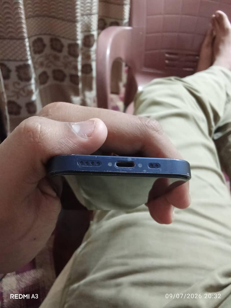 Apple iPhone 12 mini 2