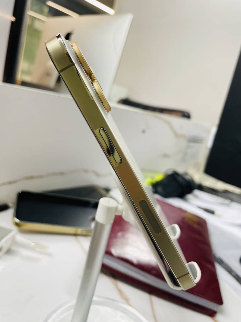 Apple iPhone 13 Pro 7