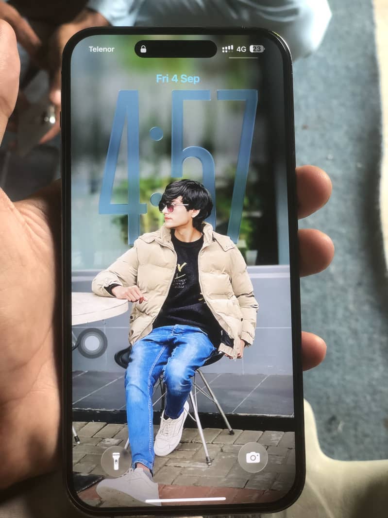 Apple iPhone 14 Pro Max 1
