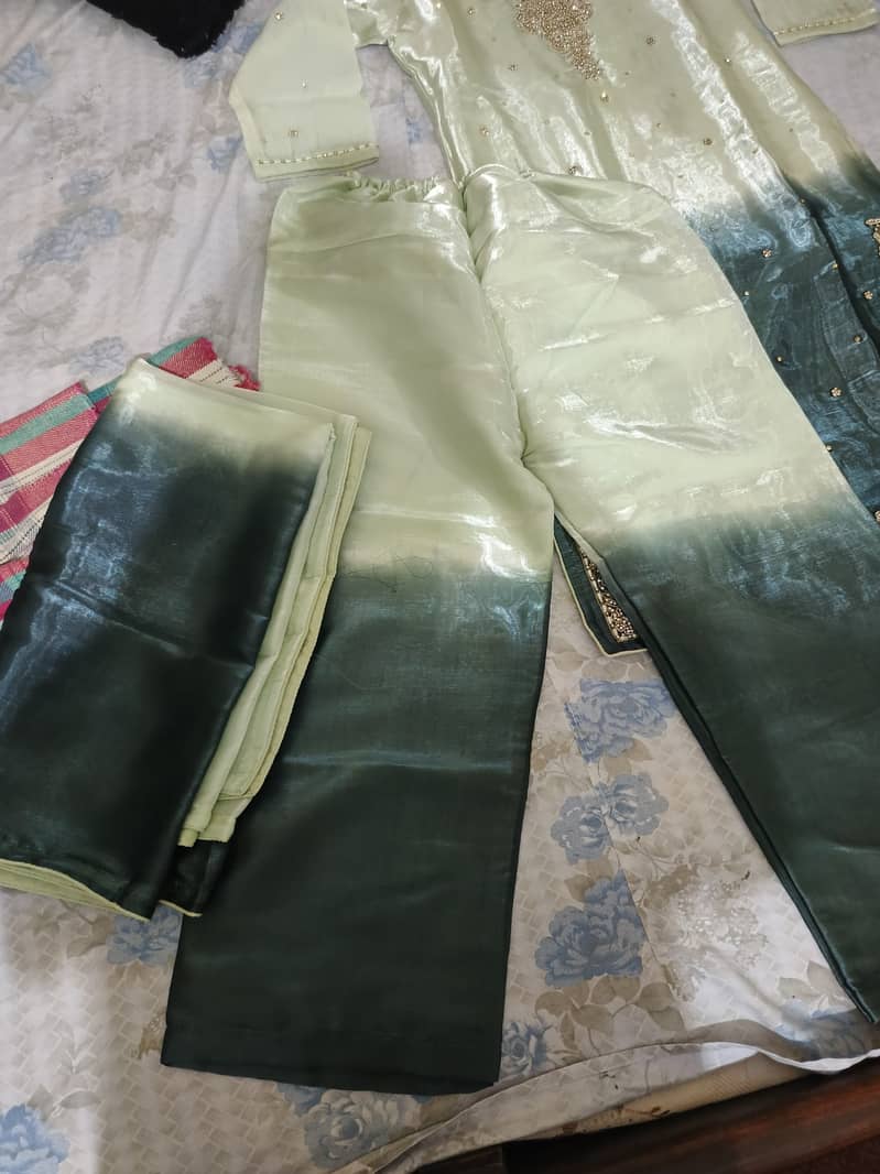 Size: M/L 1
