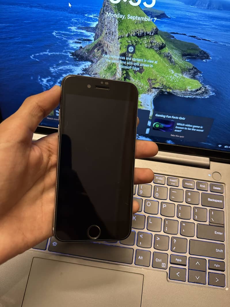 Apple iPhone 6S 3