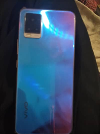 Vivo V20