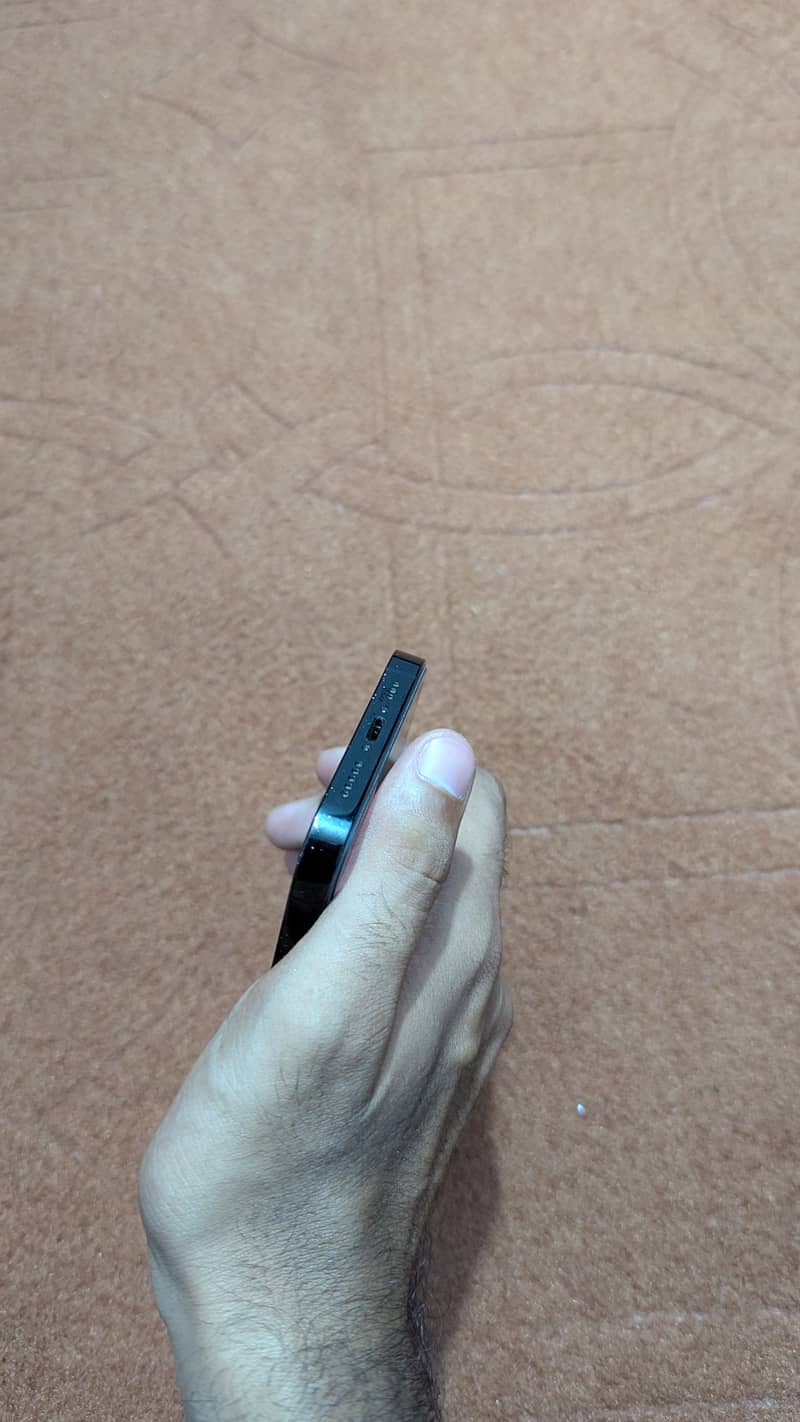 Apple iPhone 14 Pro 9