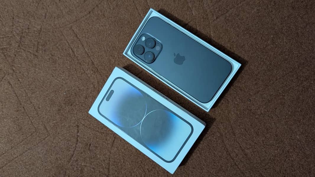 Apple iPhone 14 Pro 12