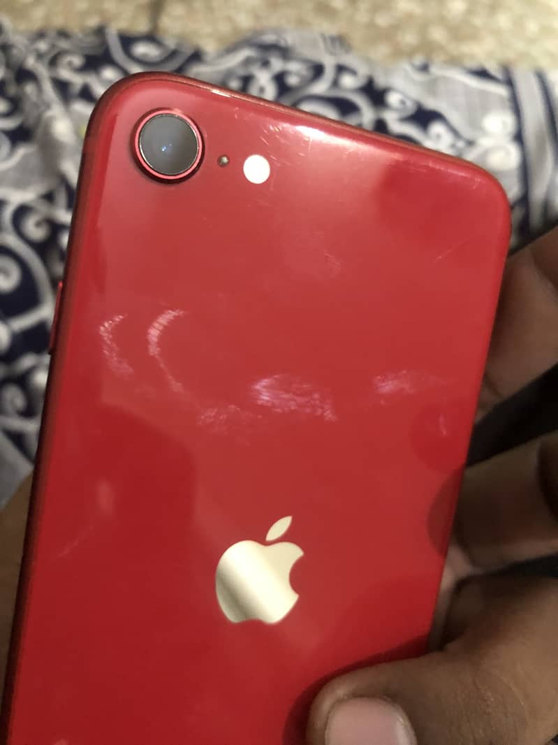 Apple iPhone SE 6