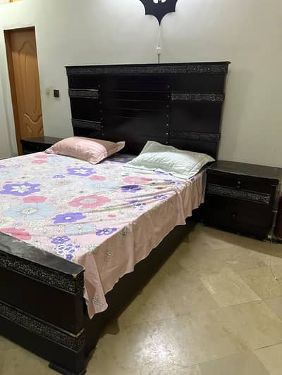 Black kingsize bedset