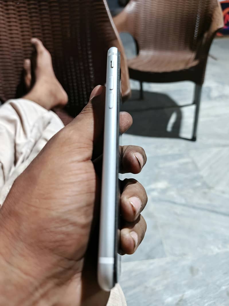Apple iPhone SE 1