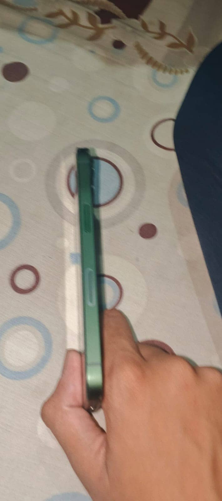 Apple iPhone 13 1