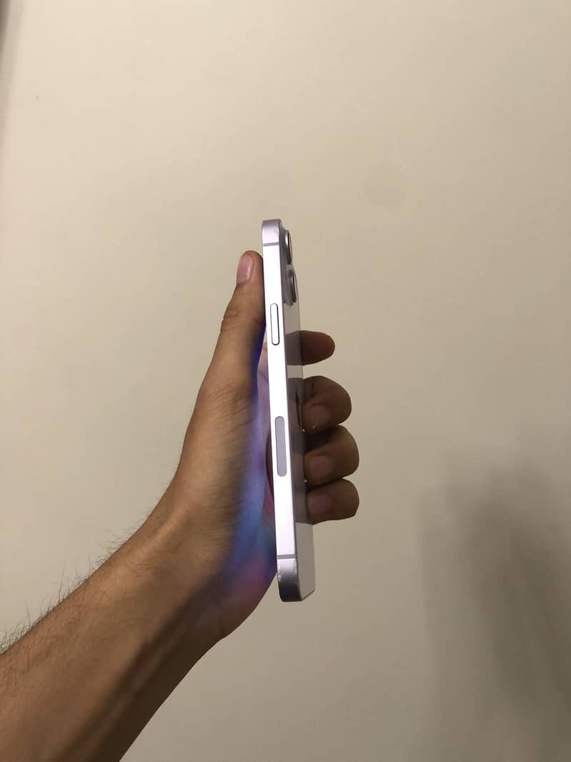 Apple iPhone 14 plus 4