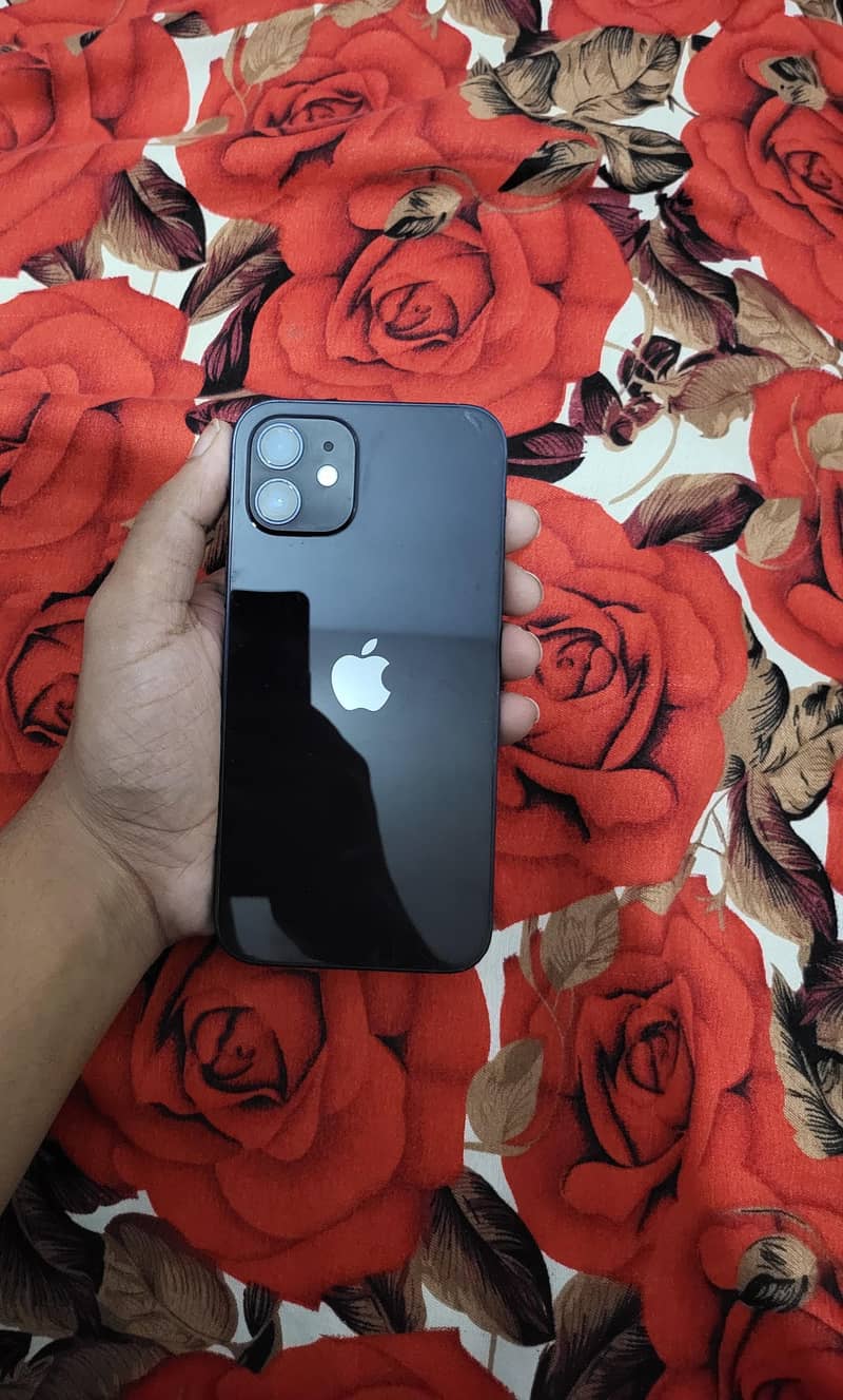 Apple iPhone 12 8