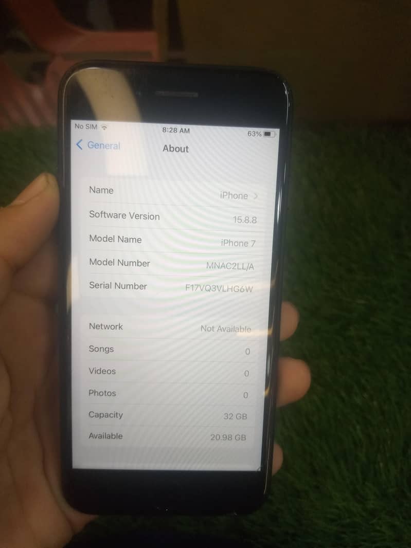 Apple iPhone 7 9