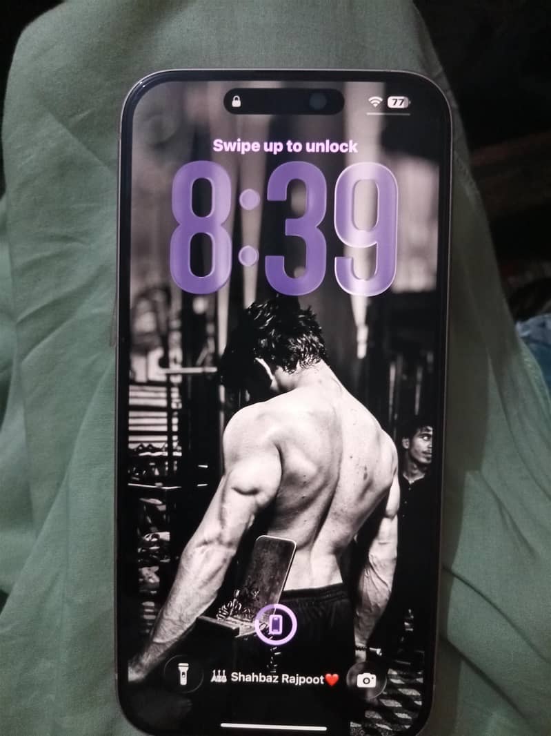 Apple iPhone 15 plus 3