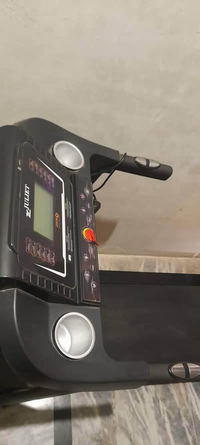 Selling my treadmill, model: Zero Healthcare ZT-Juliet