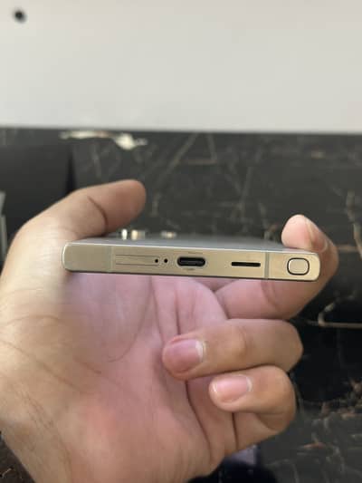 Samsung s 24 ULtra 12/256