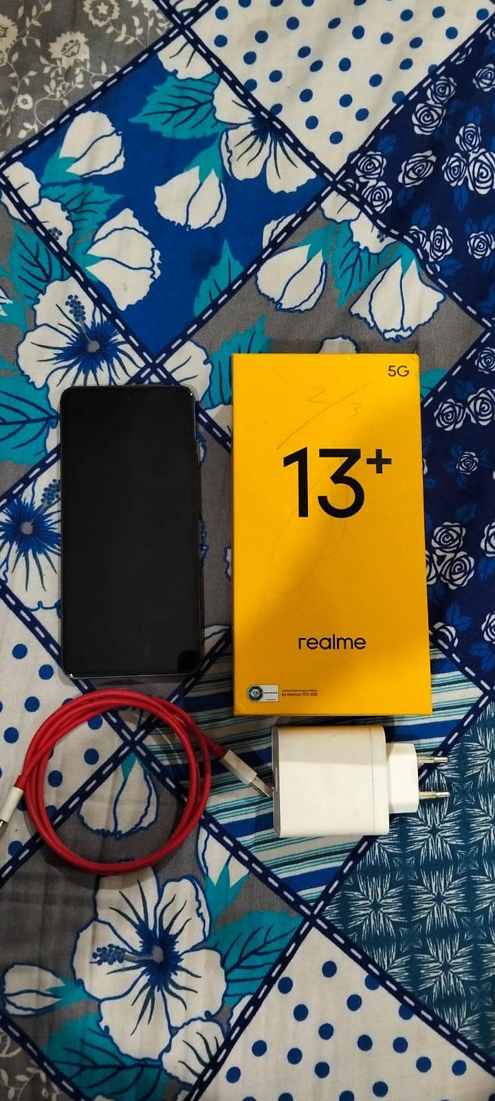 Realme 13 Plus 0
