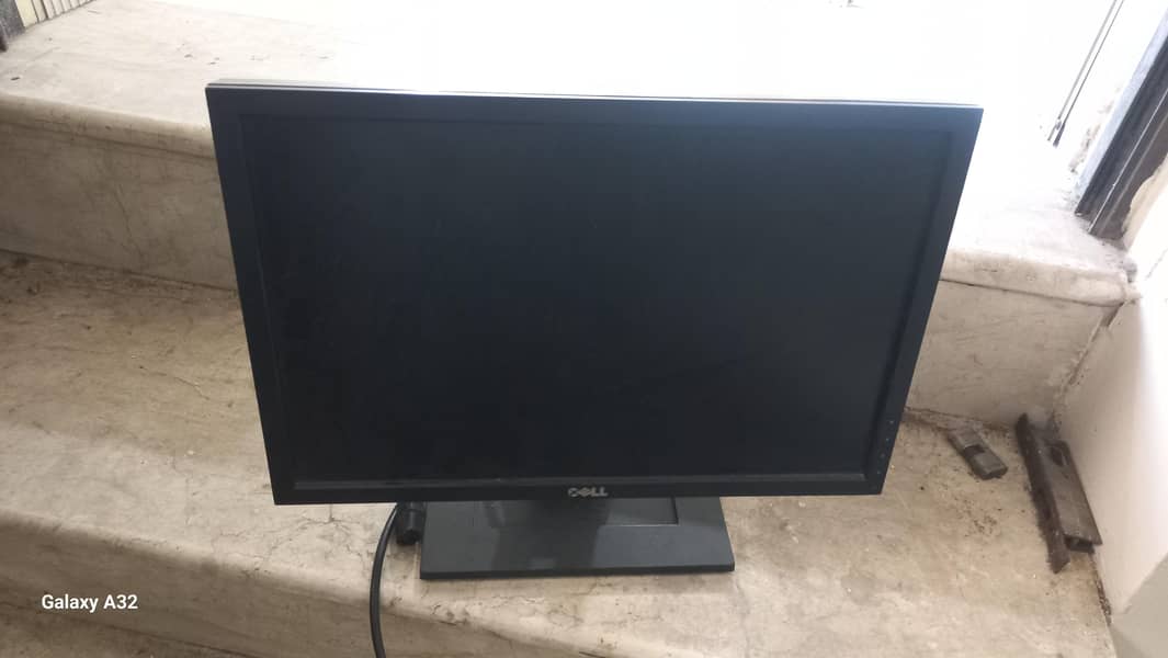 Dell LCd 17" 1