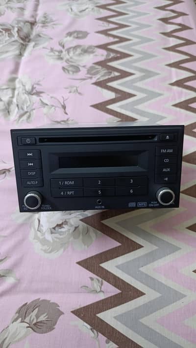 Nissan CD MP3 Player
