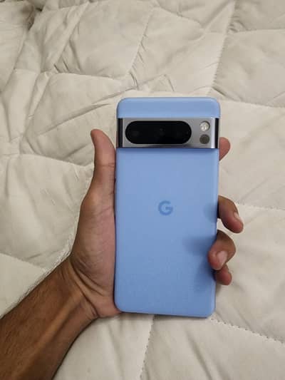 Google Pixel 8 Pro