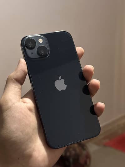 Apple iPhone 13