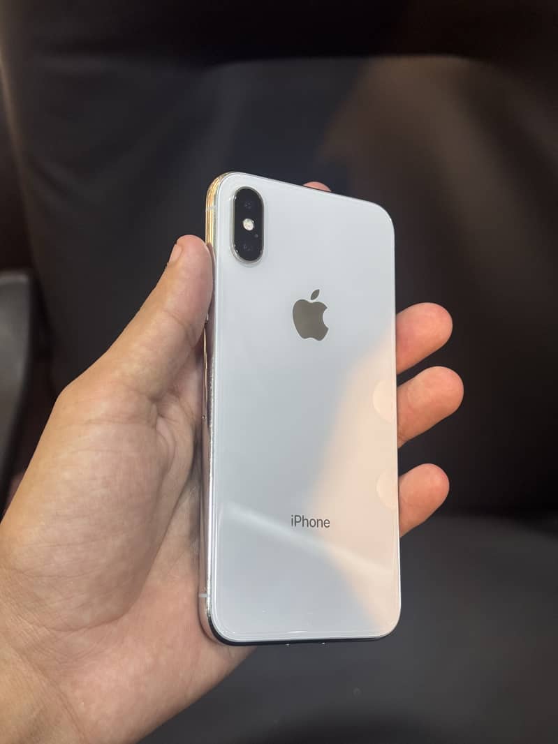 Apple iPhone X 0