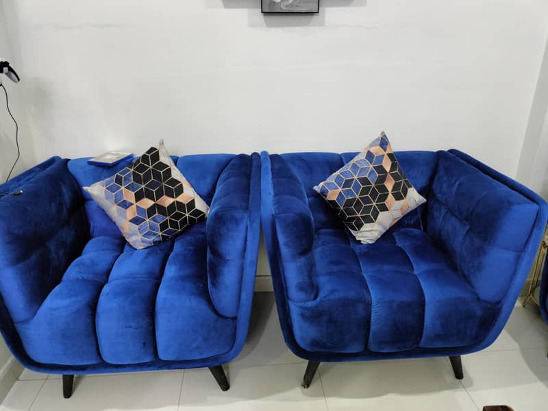 5 Seater Sofa 1