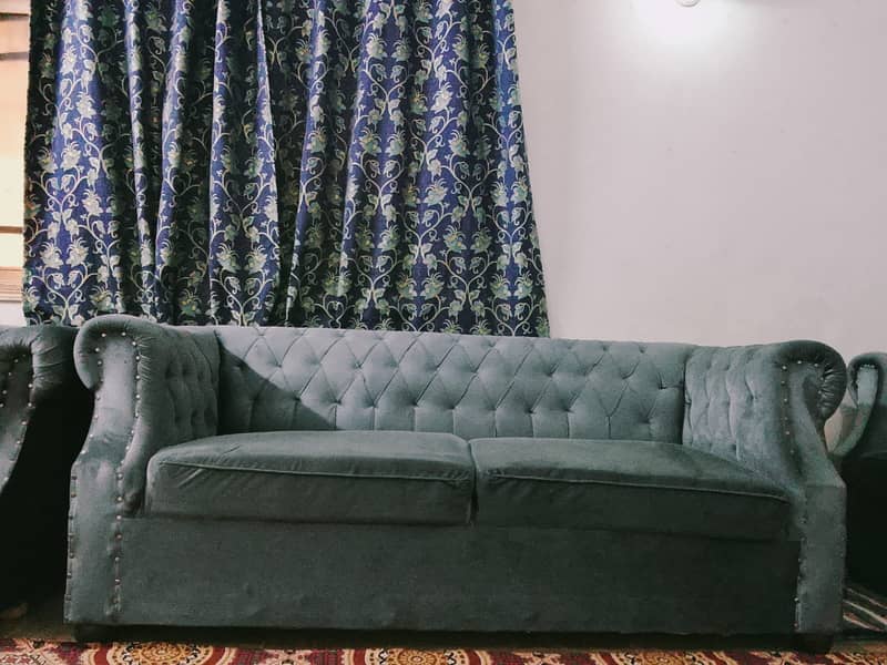 Sofa sets 5